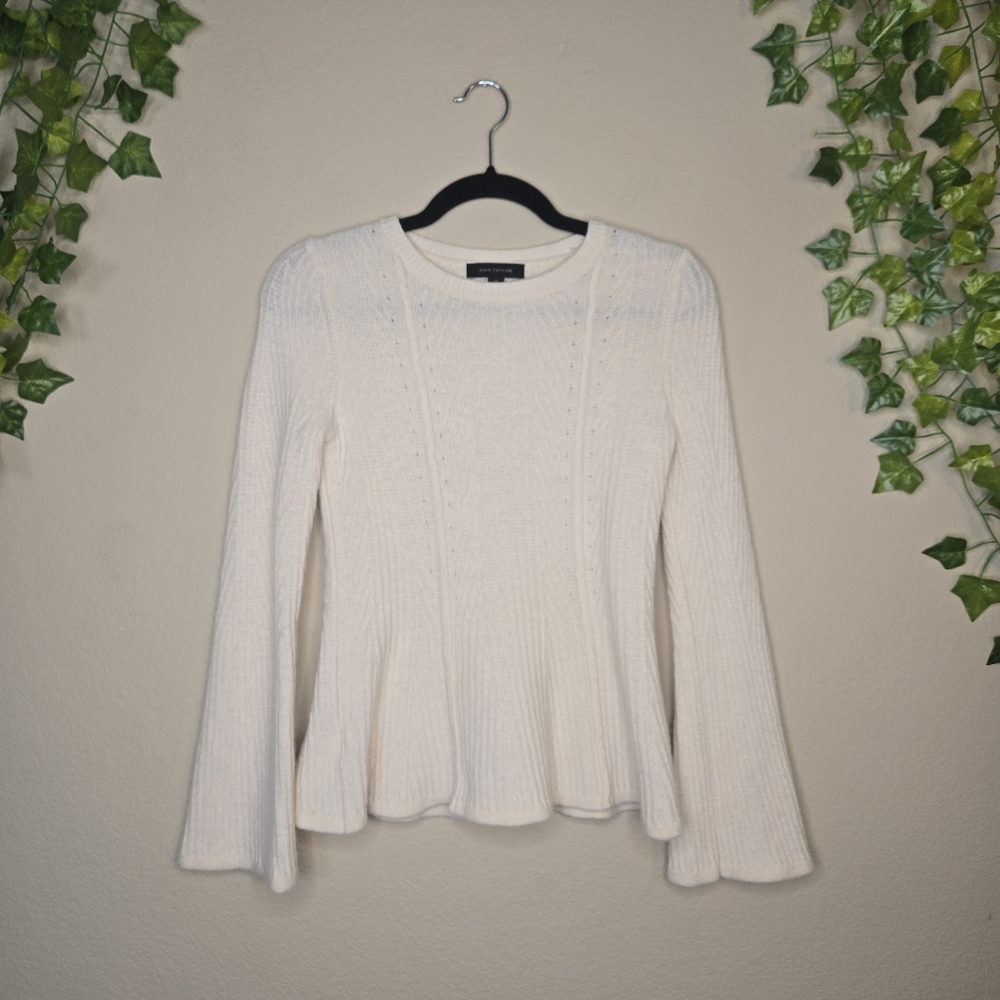 Ann Taylor Cream Flared Bell Sleeve Wool Blend Cable Knit Peplum Sweater Sz XS